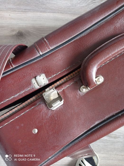 Чемодан гарний дуже