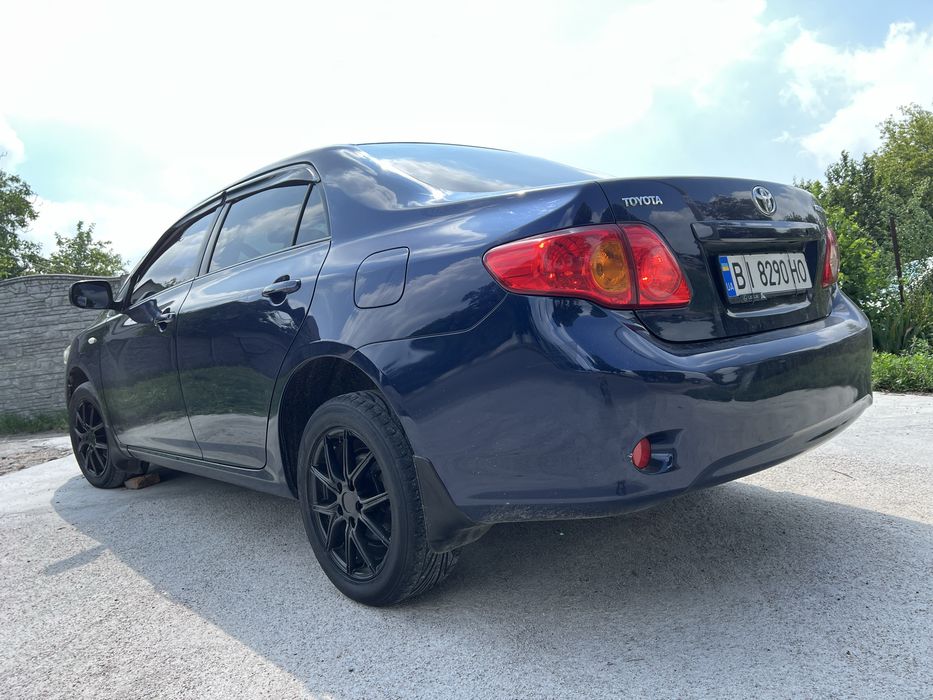 Тойота корола 1.6 автомат