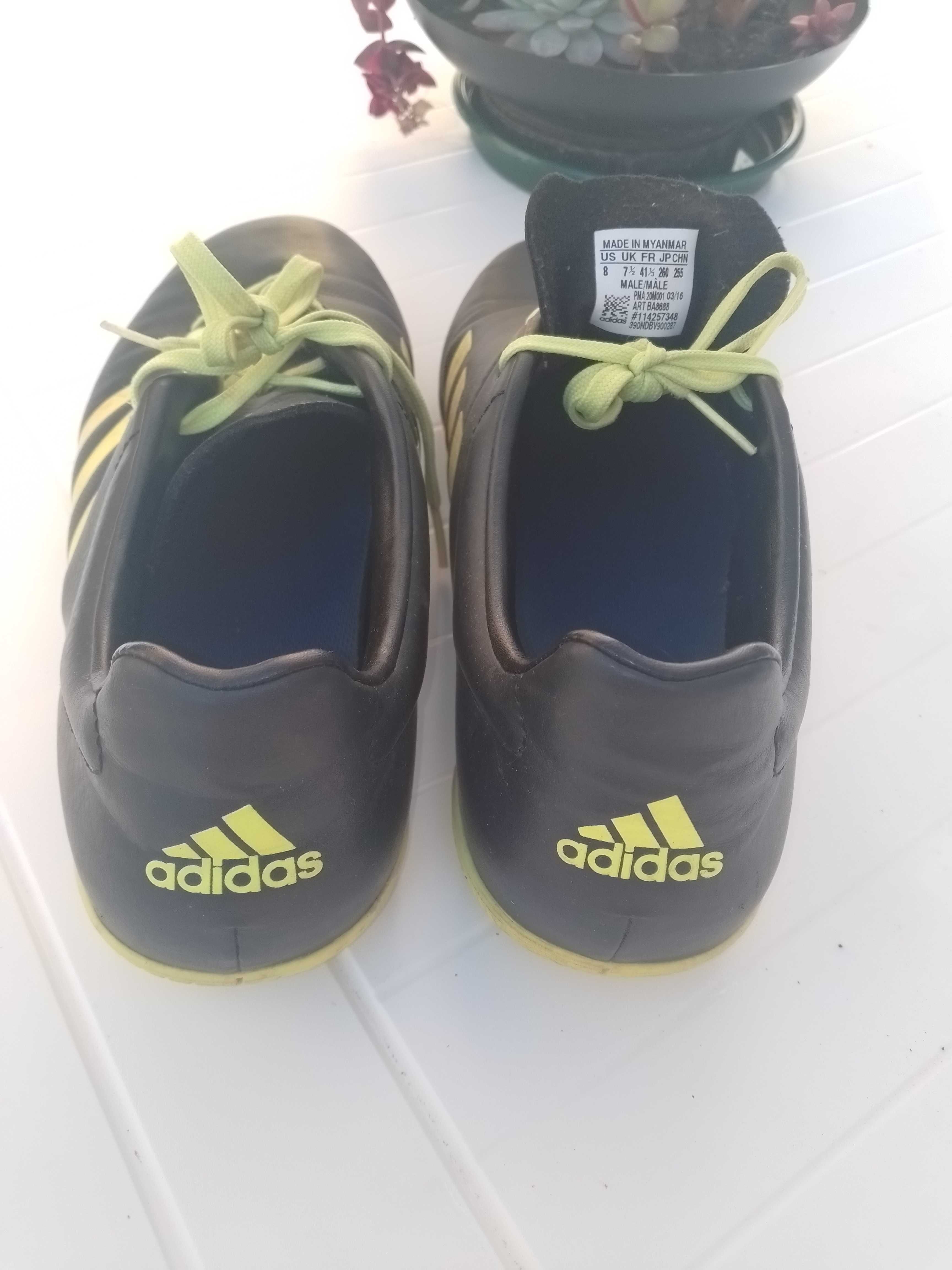 Tênis ADIDAS Futsal n 41