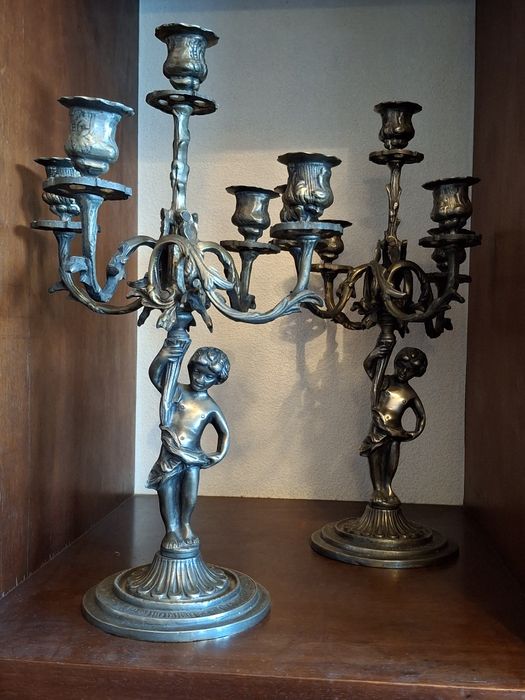 Candelabros estanho e peças decoração