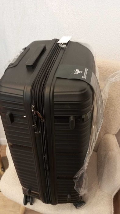 Mala de viagem Grande Preta Alta qualidade "Silicone" Nova-Nunca Usada