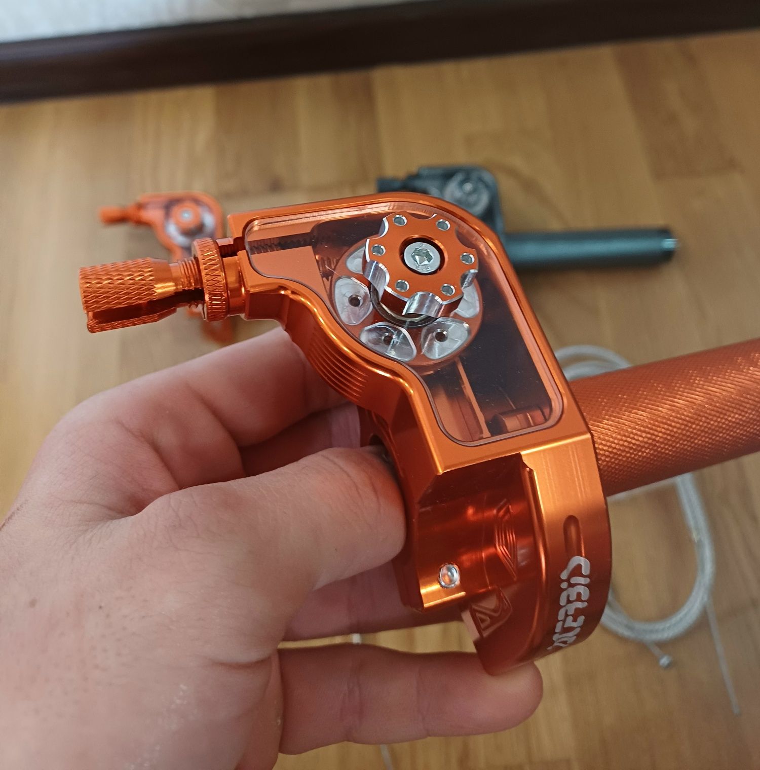 короткоходная ручка газа Acerbis + трос газа