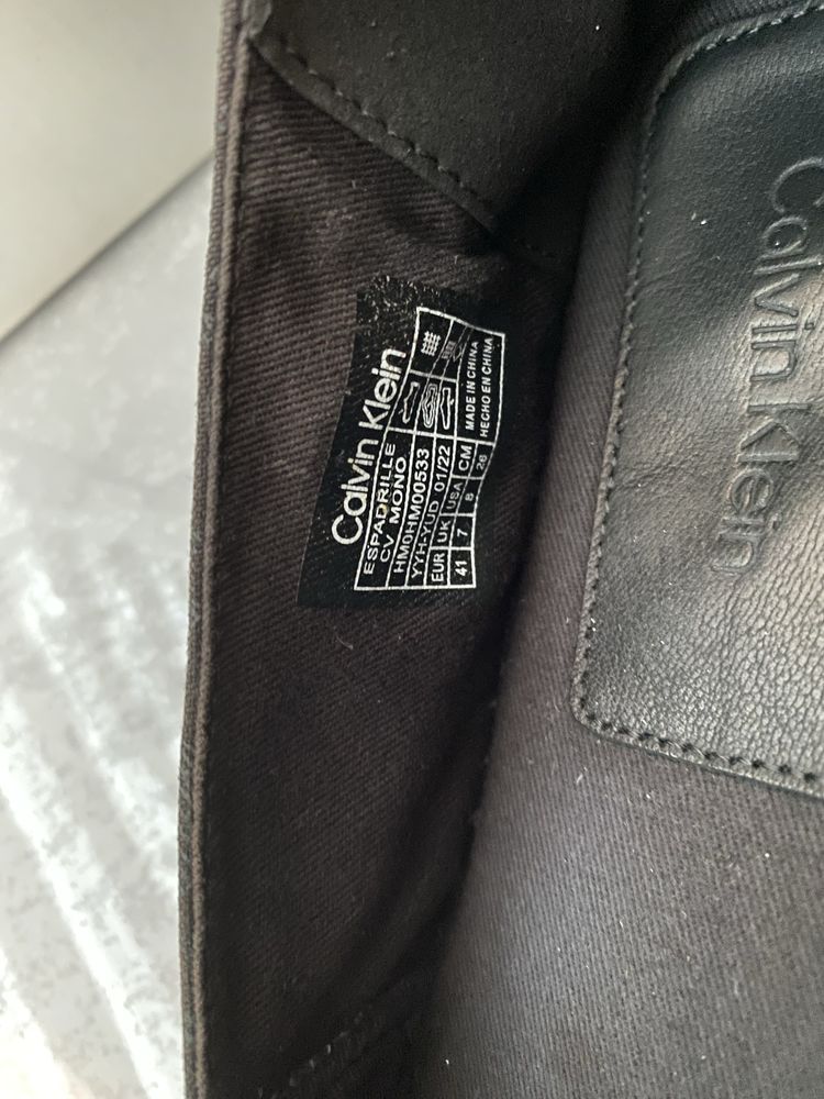 Продам чоловічі оригінальні еспадрильї ввідомого бренду Calvin Klein.