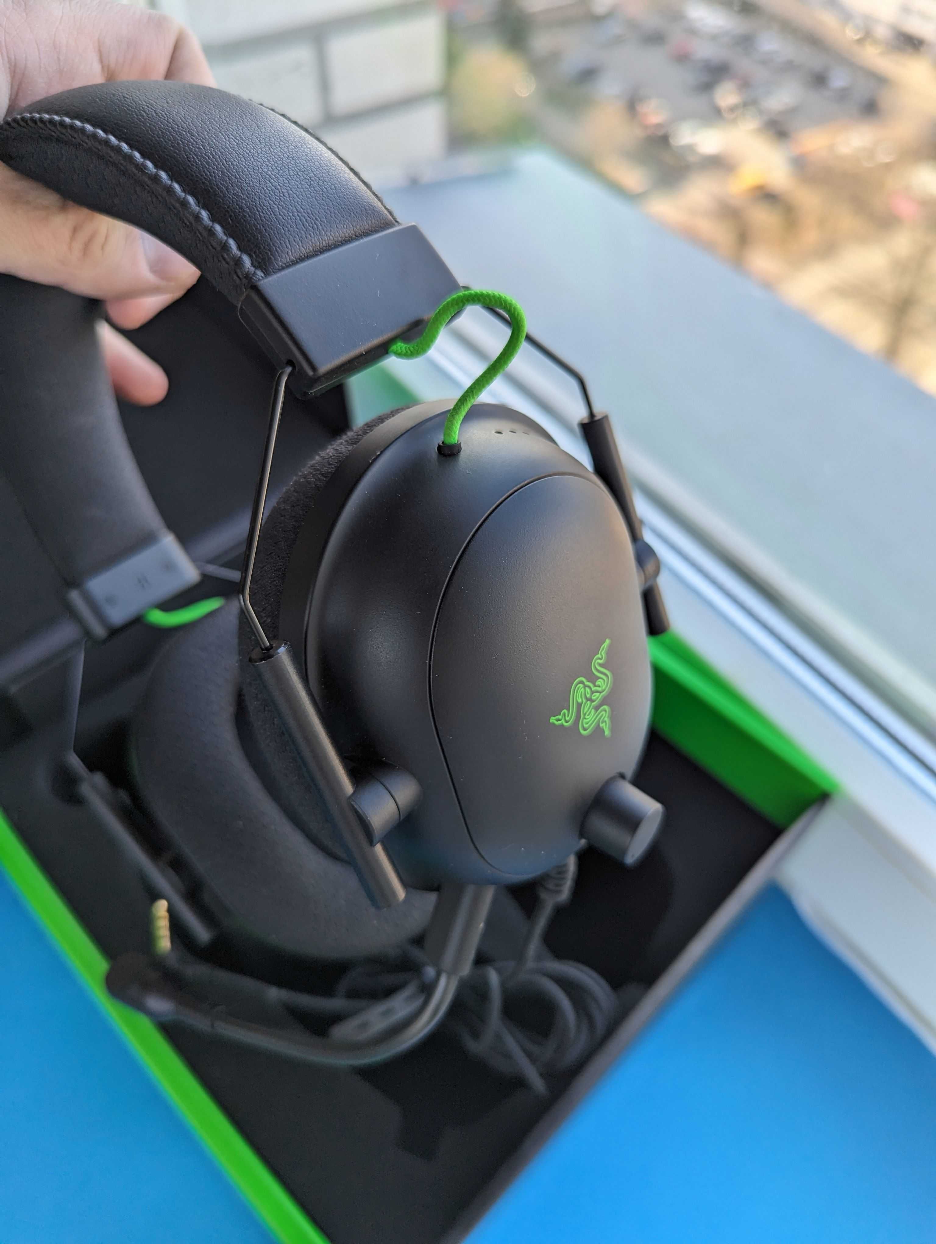 Навушники Razer Blackshark V2 ігрова гарнітура