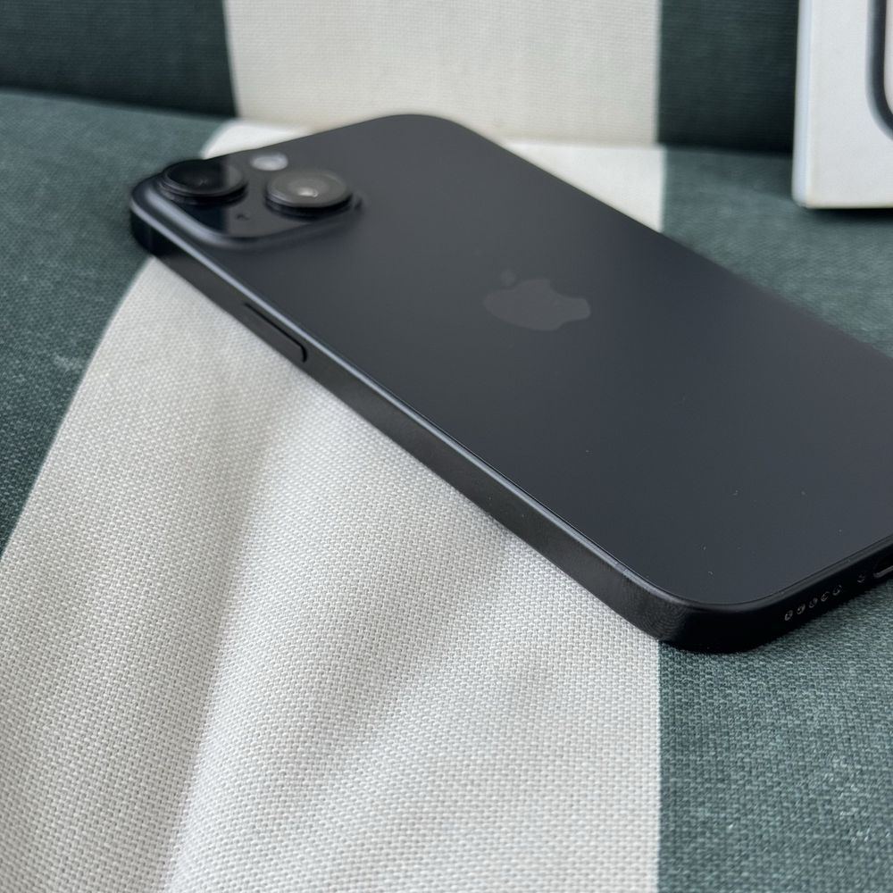 Apple iphone 15 128 Black  идеальный