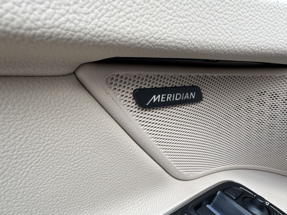 JAGUAR XF 2016р.в. Офіційна 2.0d ,Один власник з салона