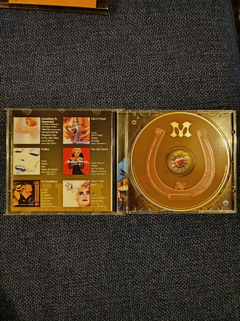 CD "Music", Madonna (portes grátis)