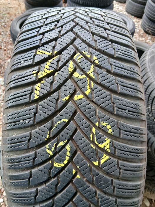 Opona używana 205/50R17 Firestone Winterhawk 4 1szt.