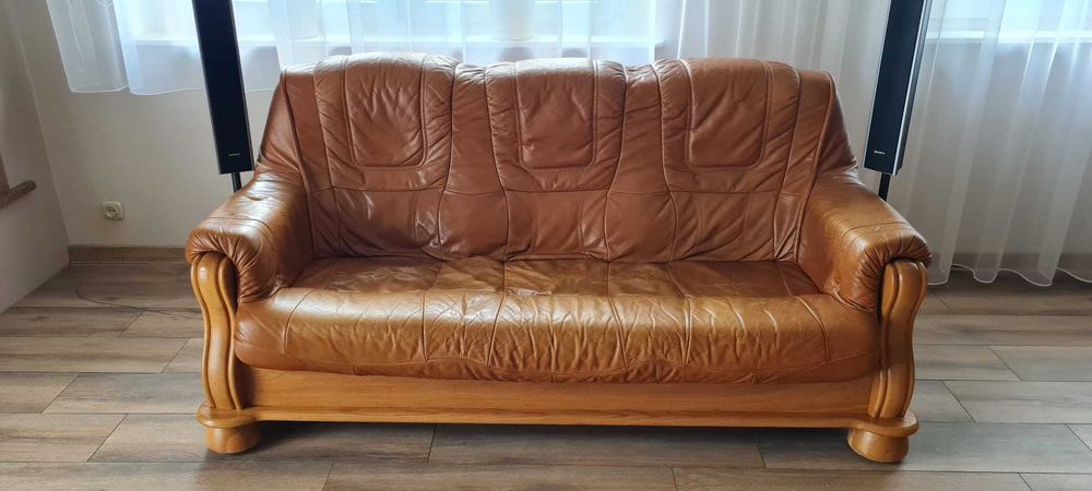 Skórzany komplet wypoczynkowy - sofa i dwa fotele