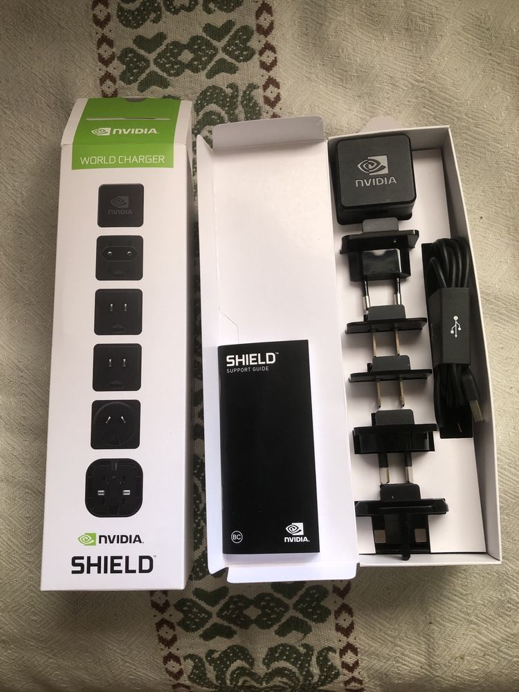 Android Tablet Nvidia Shield K1 8” 2GB / 16GB + kontroler (pad)