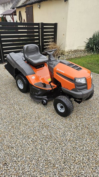 Traktorek kosiarka Husqvarna  TC138