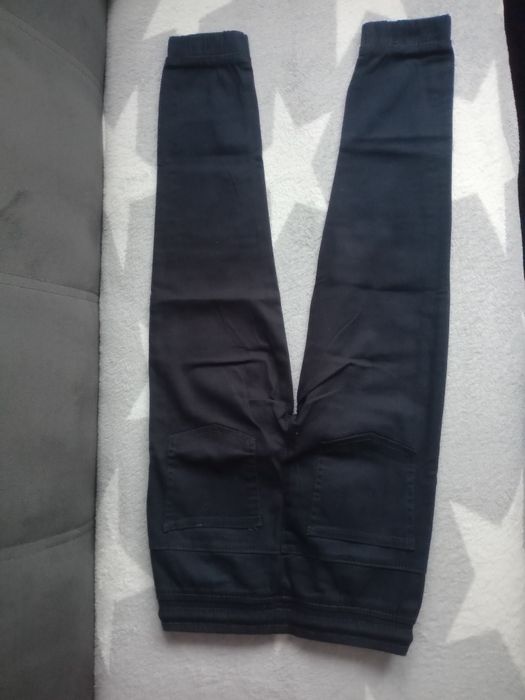 Joggersy lampasy spodnie joggery chłopiece 128