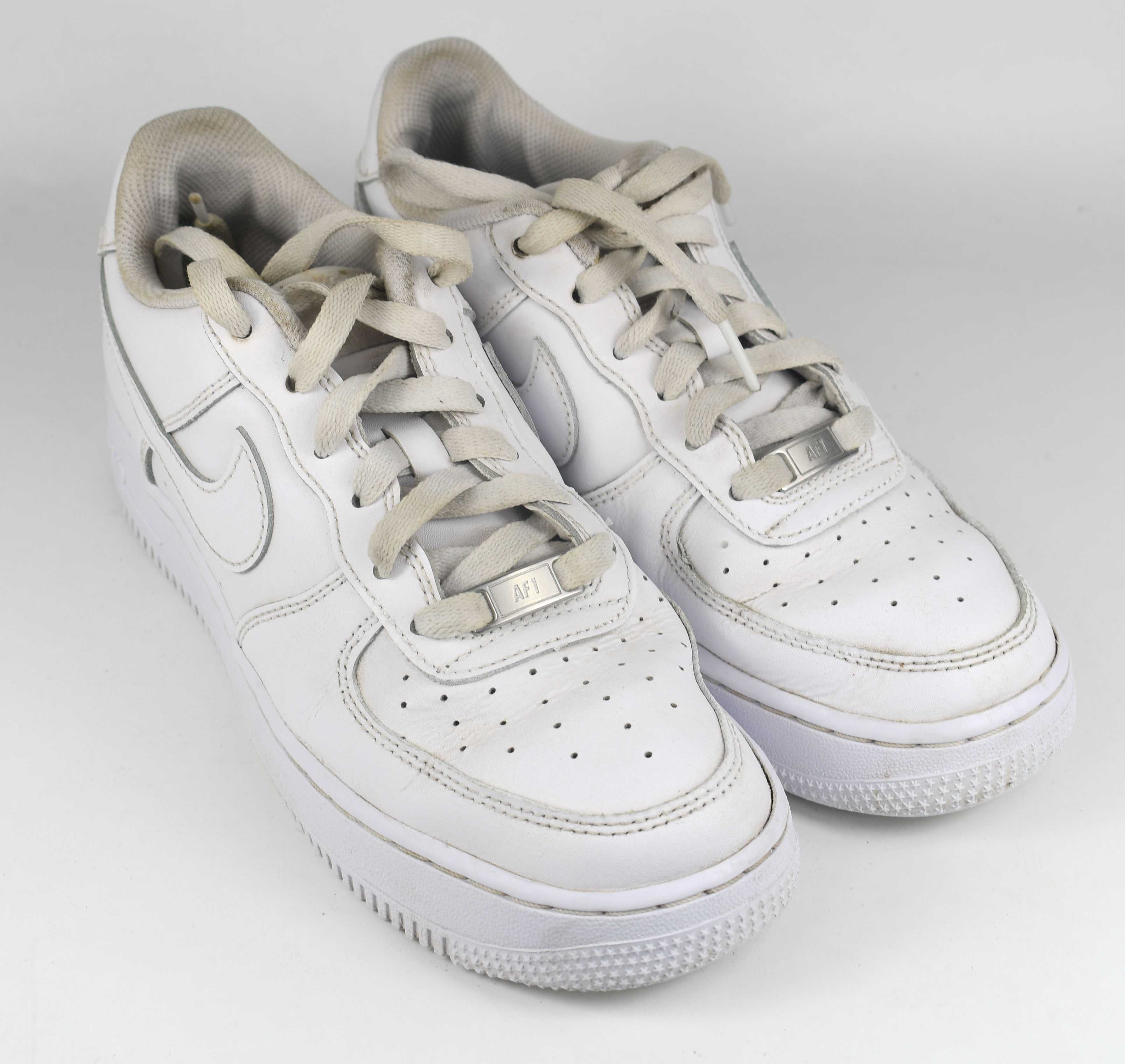 Używane Nike Air Force 1  dd2920 rozmiar 38,5