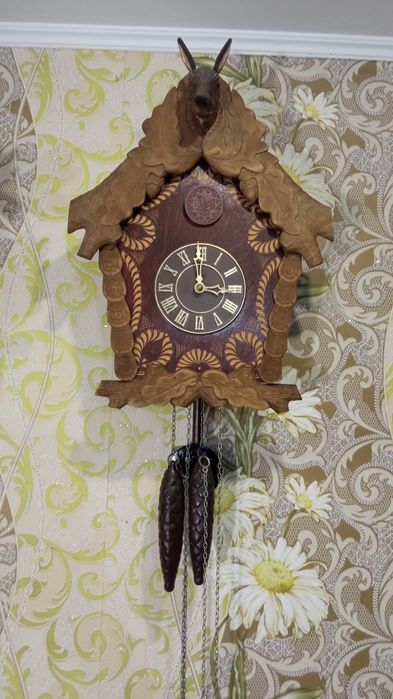 Настенные часы кукушка с оленем ( охотничий стиль )