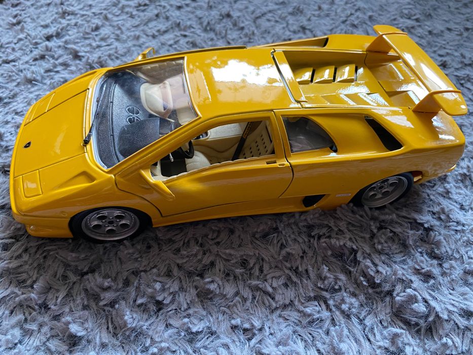 Lamborghini Diablo  skala 1/18