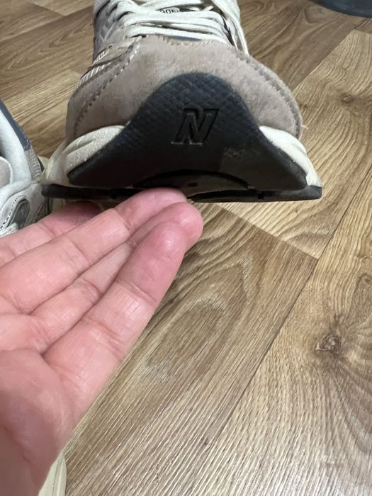 Кросівки new balance 9060 (44 р. 28 см)