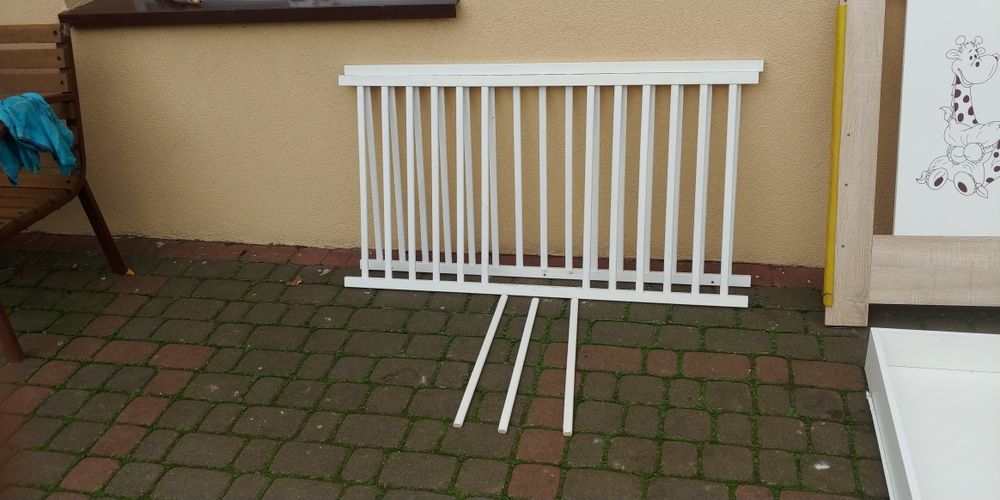 Łóżeczko z szufladą