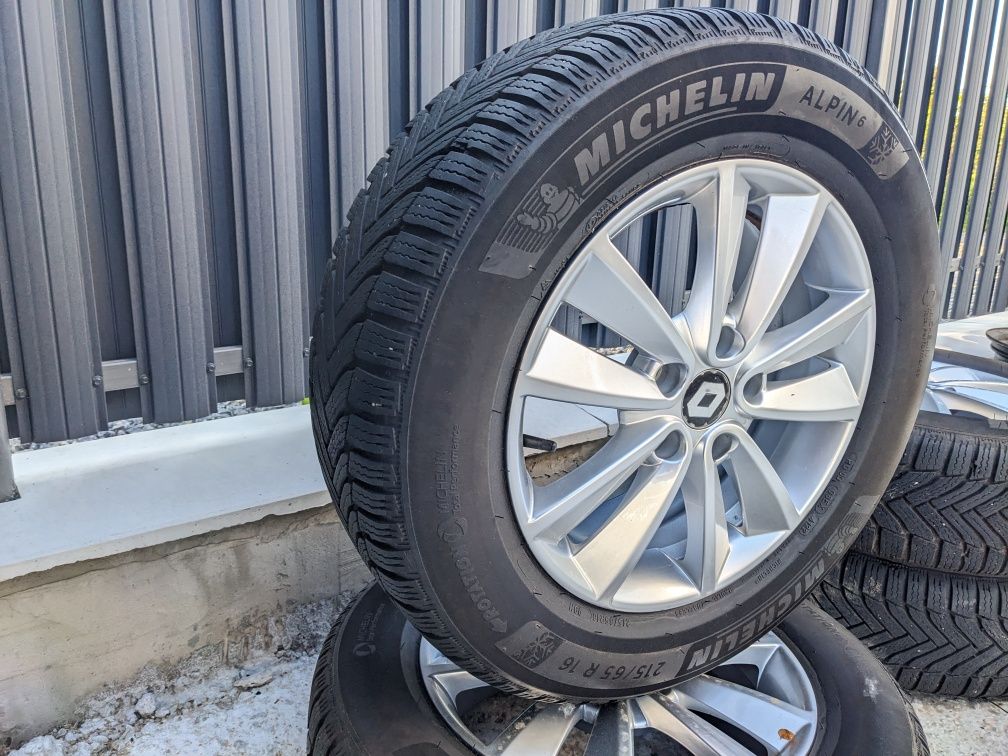 Зимові шини Michelin Alpin 6 215 65 16 2022 рік