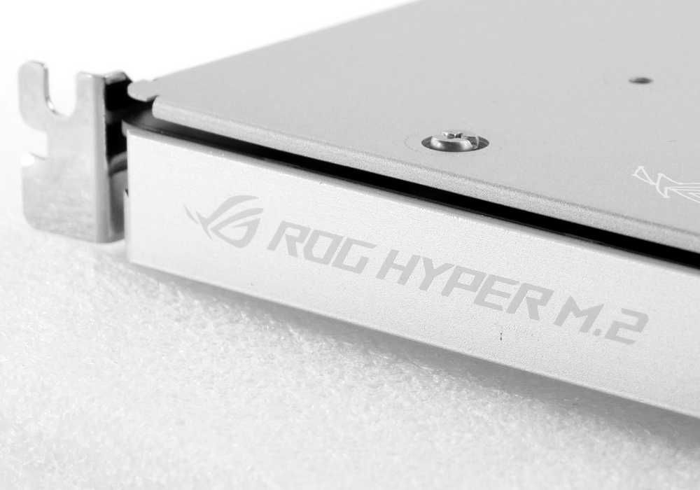 ASUS ROG Hyper M.2 4TB новий