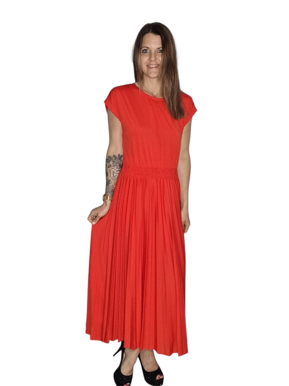 Czerwona plisowana sukienka Rozmiar xxl 44