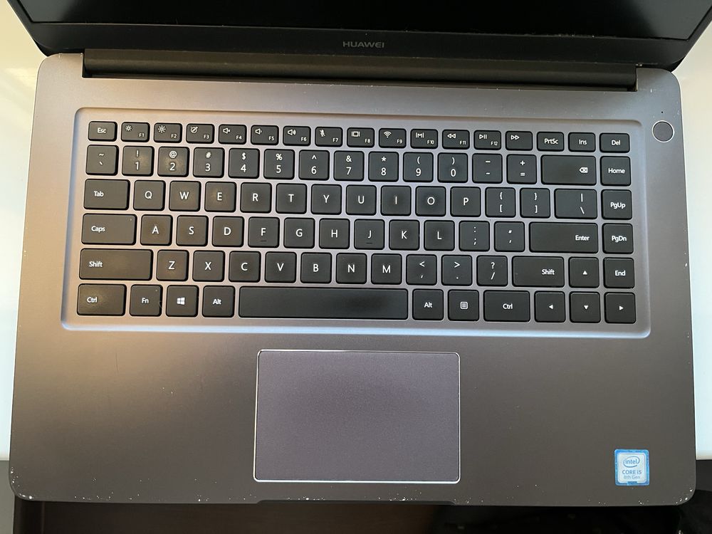 Laptop Huawei MateBook D
