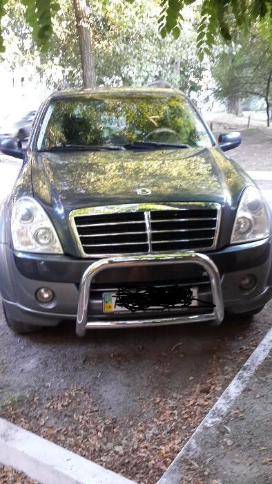 SsangYong Rexton II (СсангЙонг Рекстон) - 2,7, AWD, с 2008 г., 200тыс.