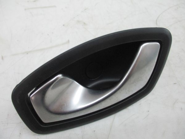 Puxador porta trás esquerdo RENAULT Clio IV (BH_)