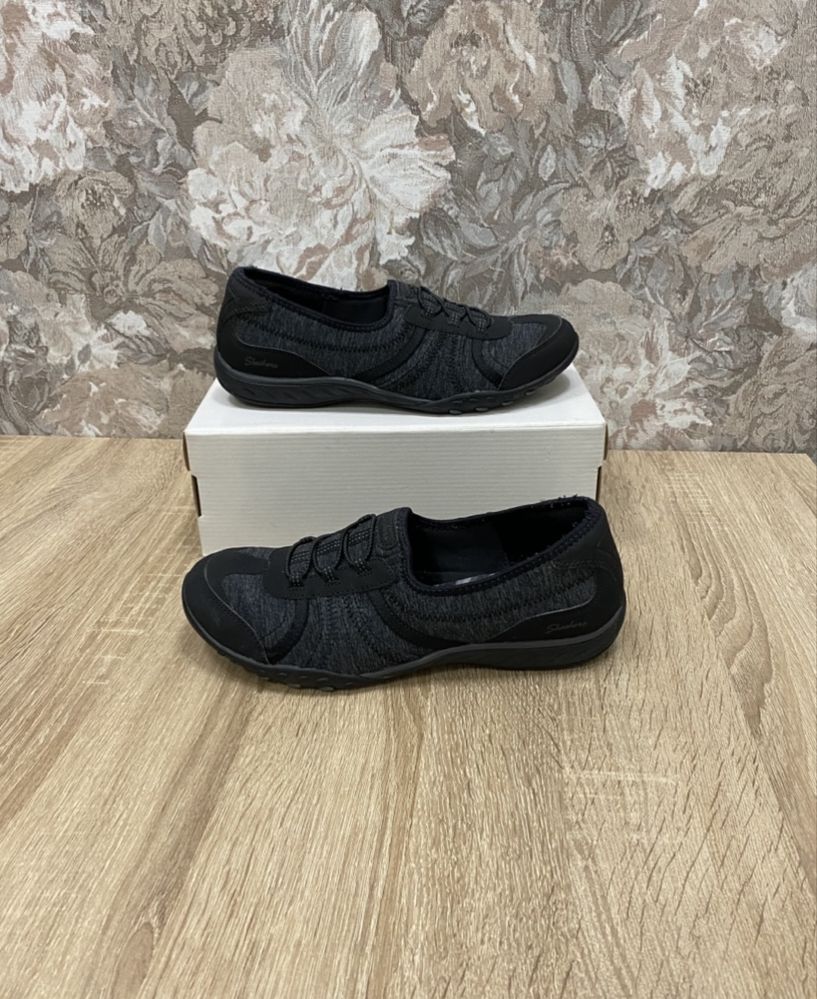 Skechers Relaxed fit р.39 мокасини балетки кроси