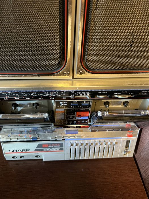 Sharp магнітола.