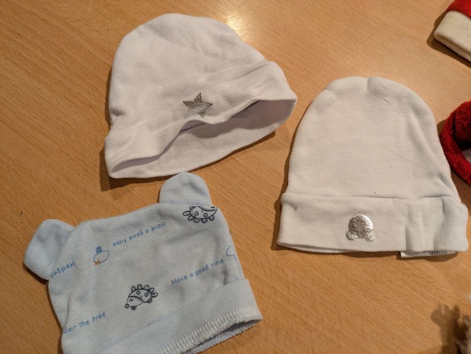 Conjunto de gorros de bebé