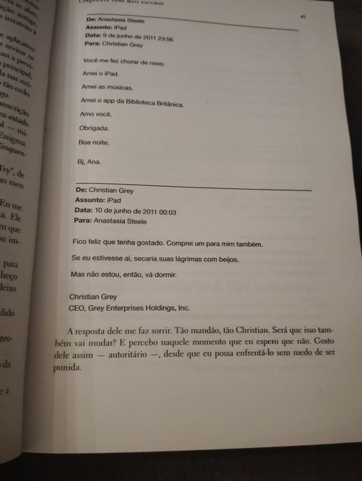 Livros Cinquenta Tons de Liberdade Usados