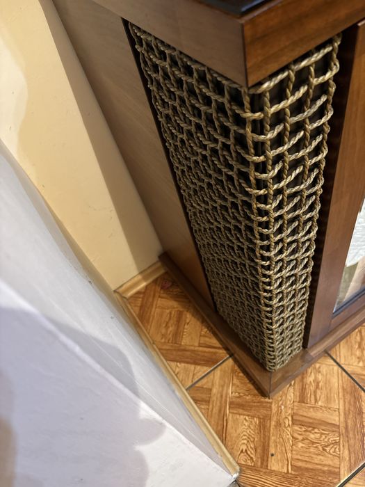 Meble  wloskie Vinotti Tahiti, witrynki, syialnia