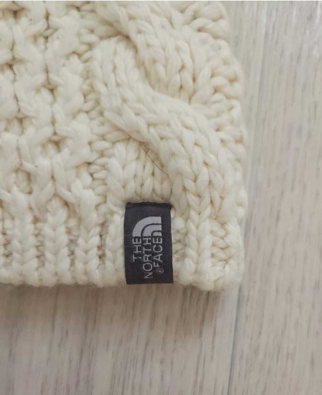 The North Face шапка женская