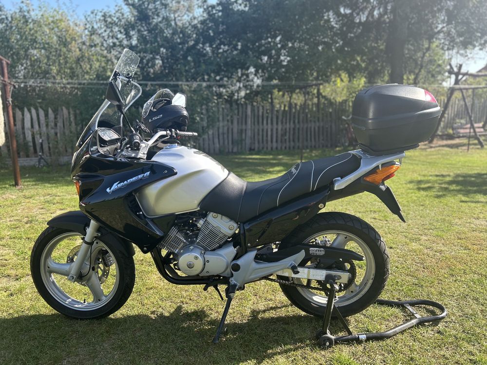 Honda Varadero XL 125