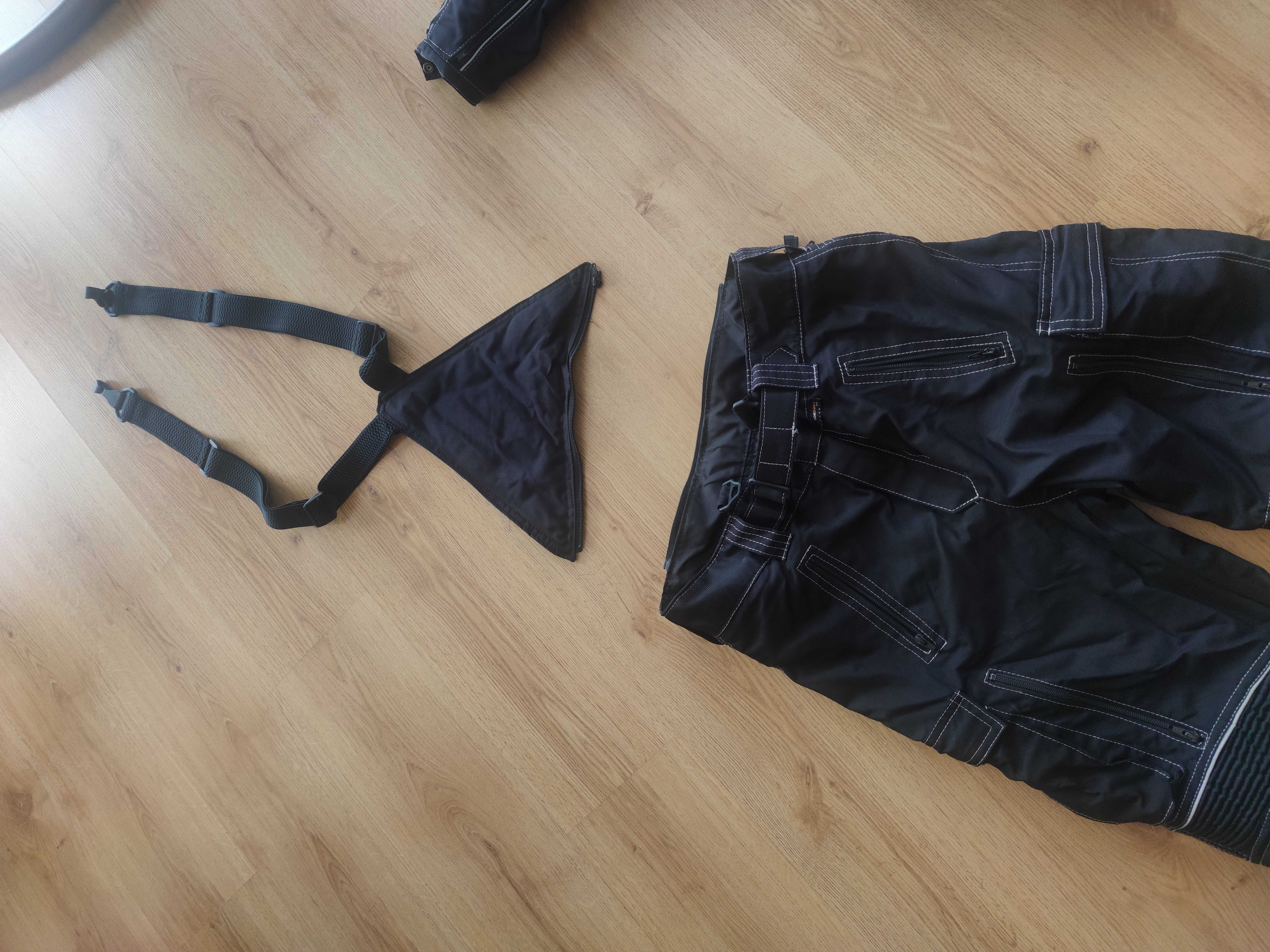 Strój, kombinezon motocyklowy całoroczny Tarbor.
