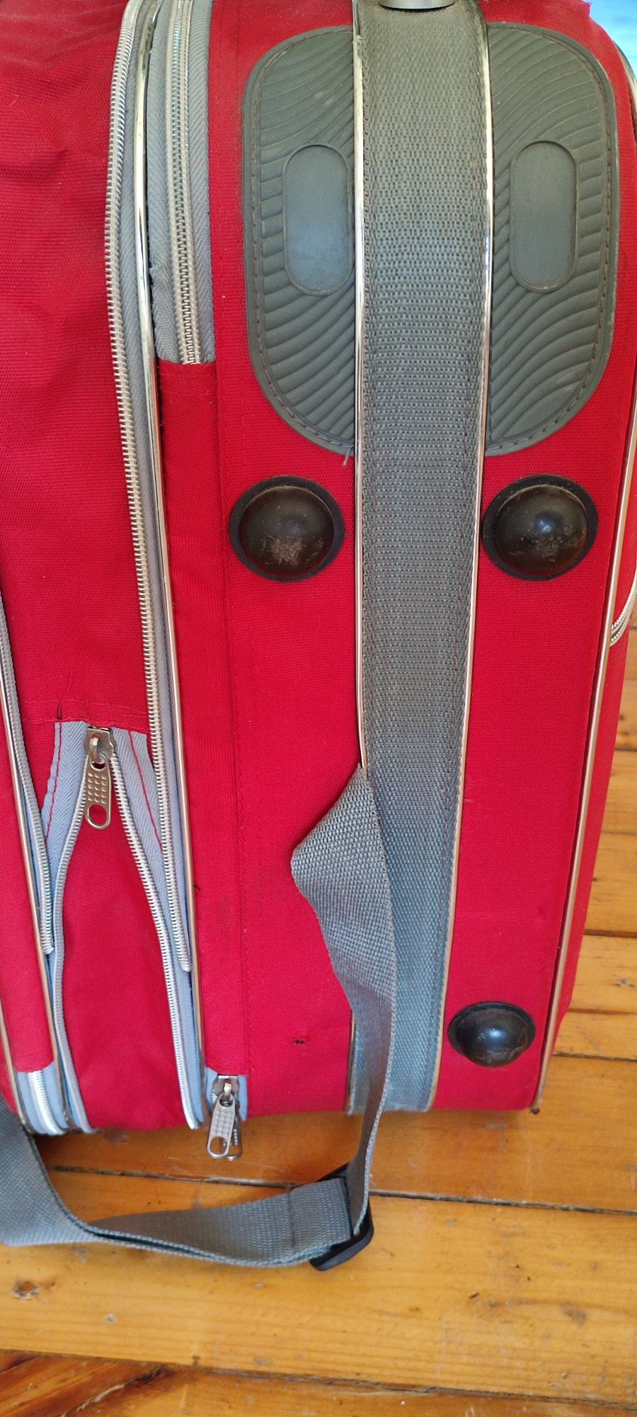 Дорожный чемодан suitcase