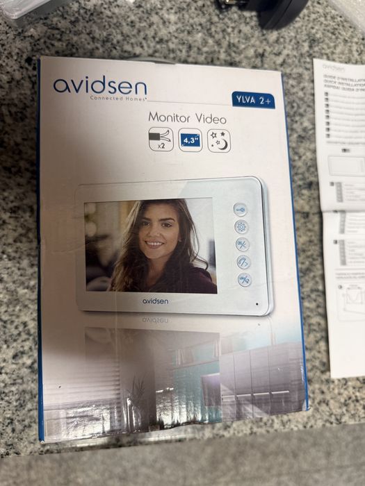 Monitor Extra Avidsen Ylva 2+ Novo Caixa Aberta Só Fotos