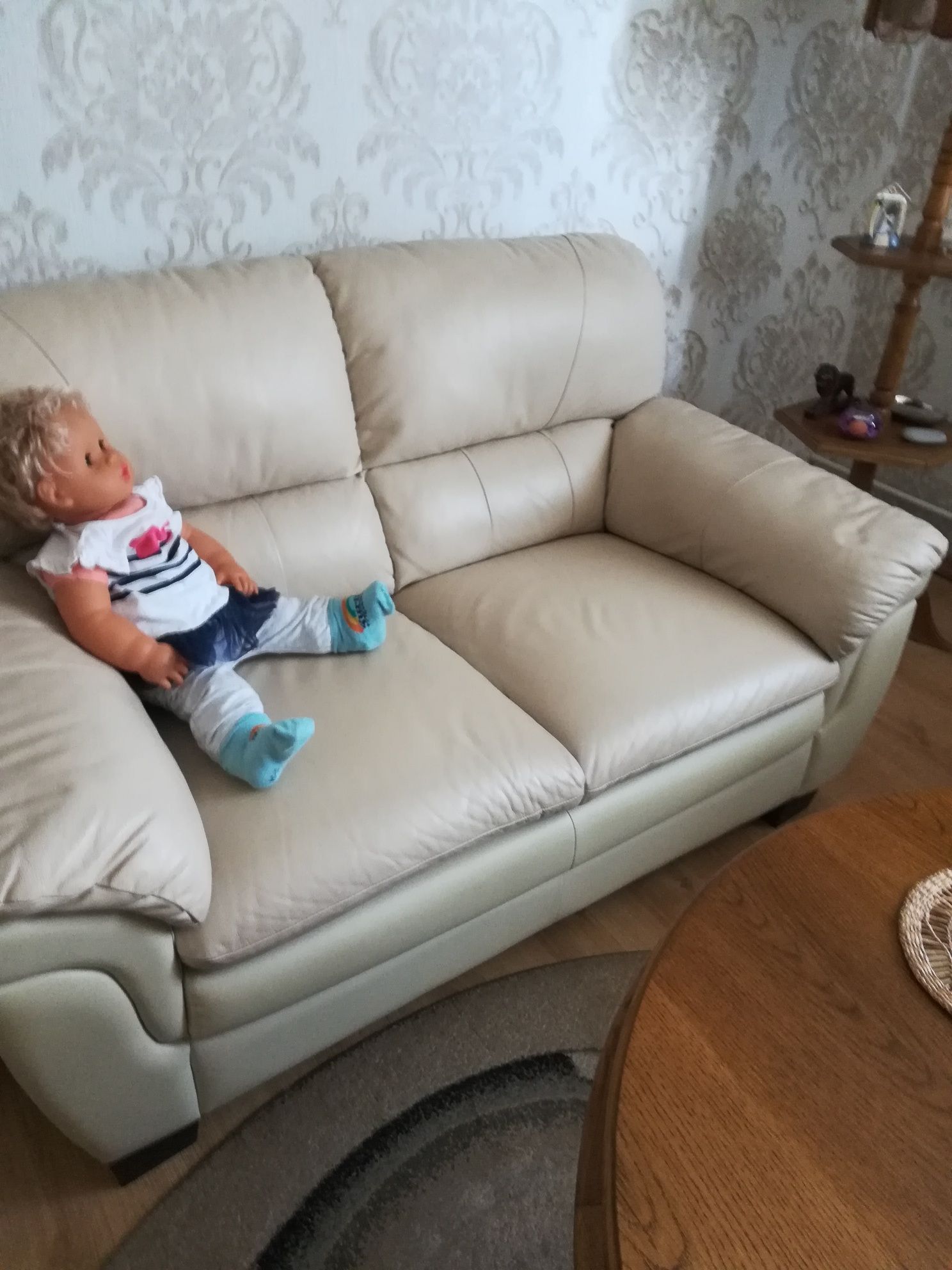 Zestaw Wypoczynkowy skórzany (sofa, fotele, kanapa)