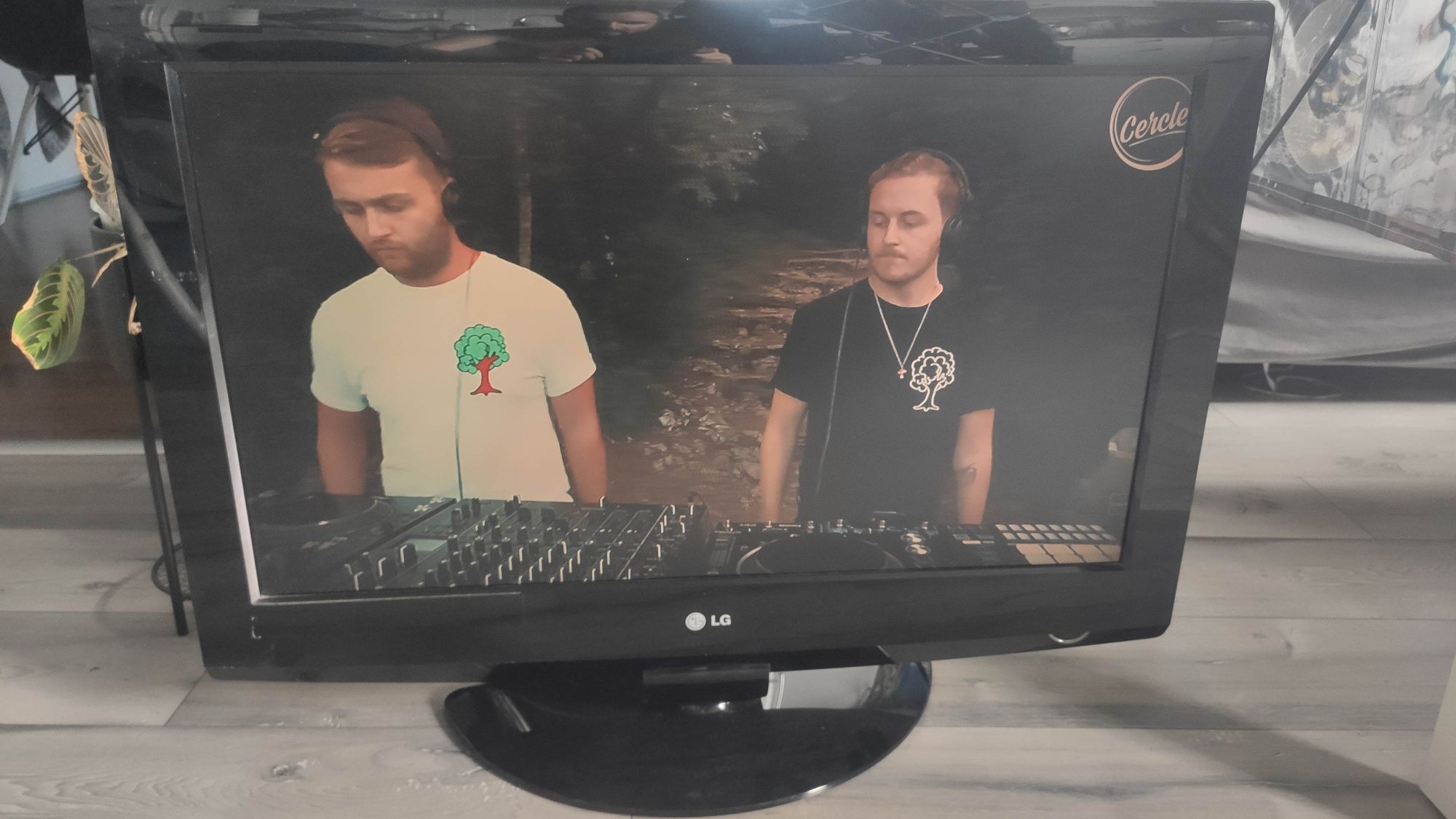 Telewizor  LG32LG2000