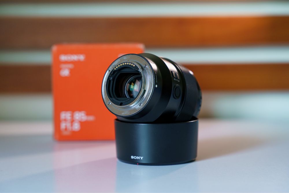 Sony FE 85mm f1.8