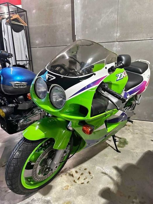 20 mil kms reais - Kawasaki ZXR 750 NINJA (1996)