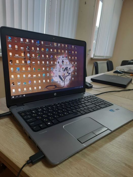 ігровий ноутбук Hp Probook 450 i5/ssd/6GB RAM