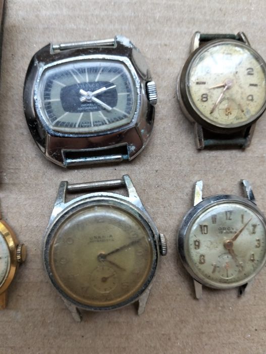 Relógios antigos vintage