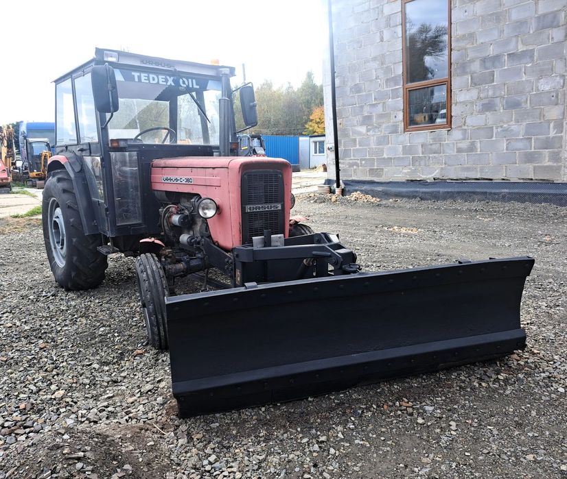 Ursus 4512  C 360 z pługiem