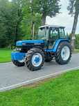 New Holland 8340 traktor rolniczy, nie fendt