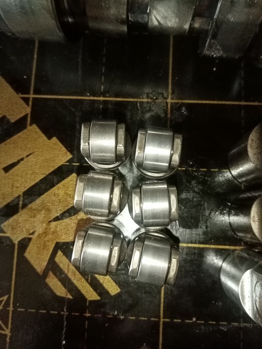 Толкателі штовхачі на Даф хф 105 xf Daf.