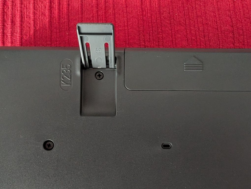 Teclado + Rato Logitech MK235