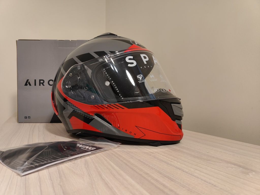 Airoh Spark, мото шолом, шлем, shoei, agv, hjc, icon, nolan, schuberth