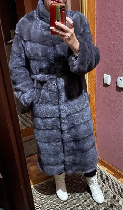 Надзивайна норкова шубка 48 р у фантастичному  кольорі « чорниця «