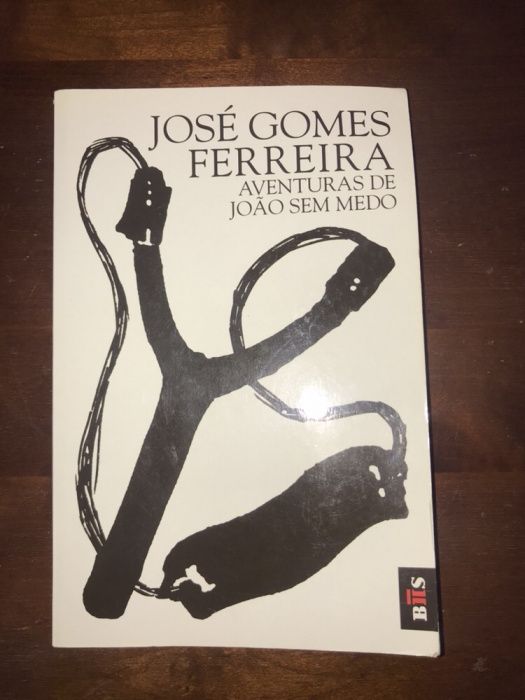 Livro de José Gomes Ferreira